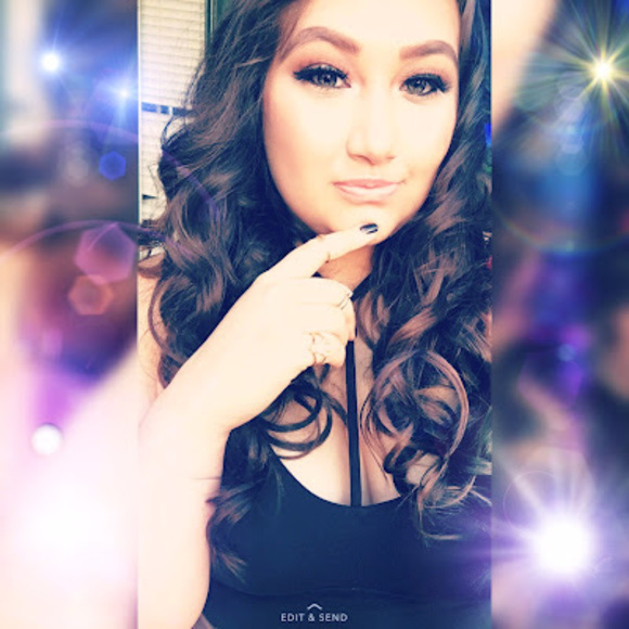 alexisackerm